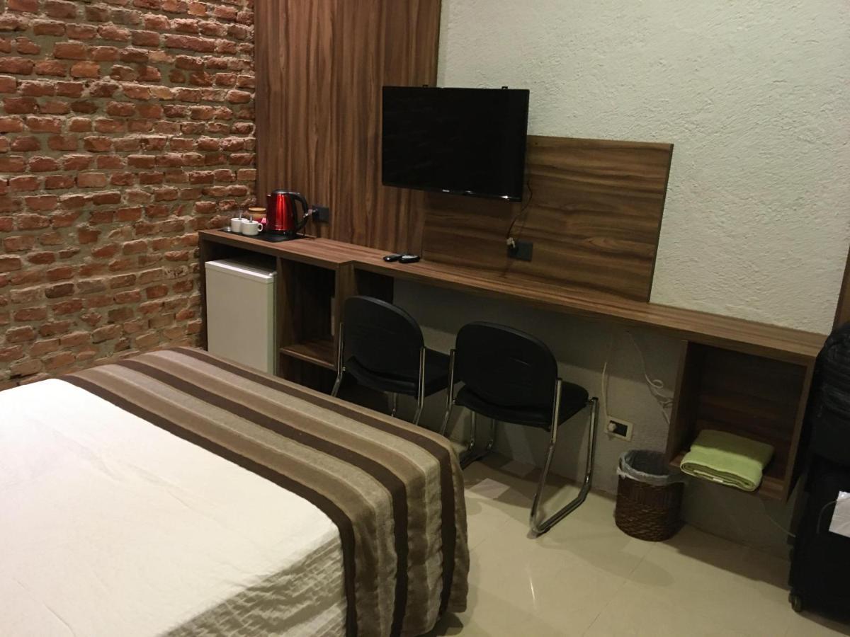 Complejo Las Rosas Apartment Villa Allende Bagian luar foto