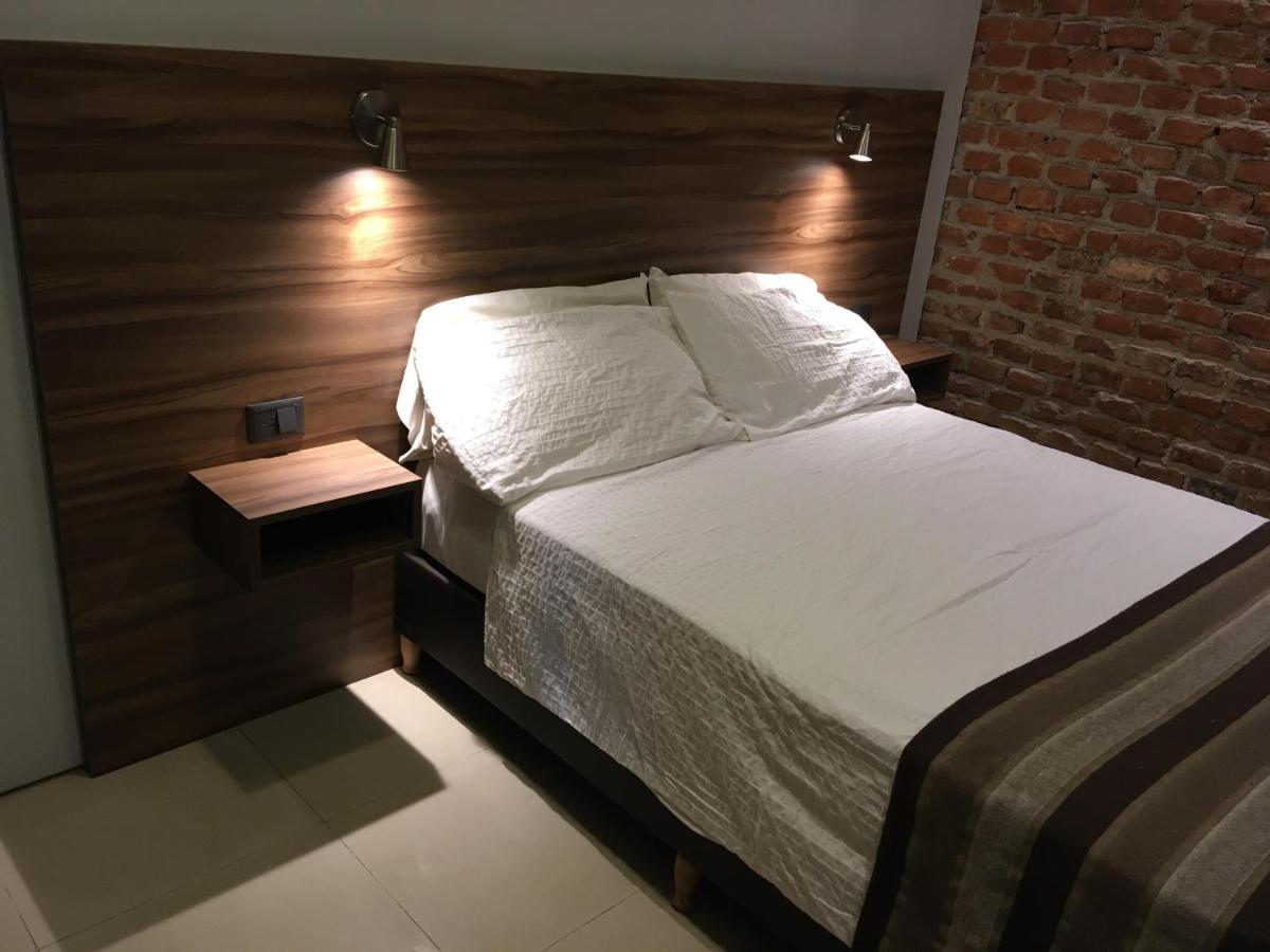 Complejo Las Rosas Apartment Villa Allende Bagian luar foto