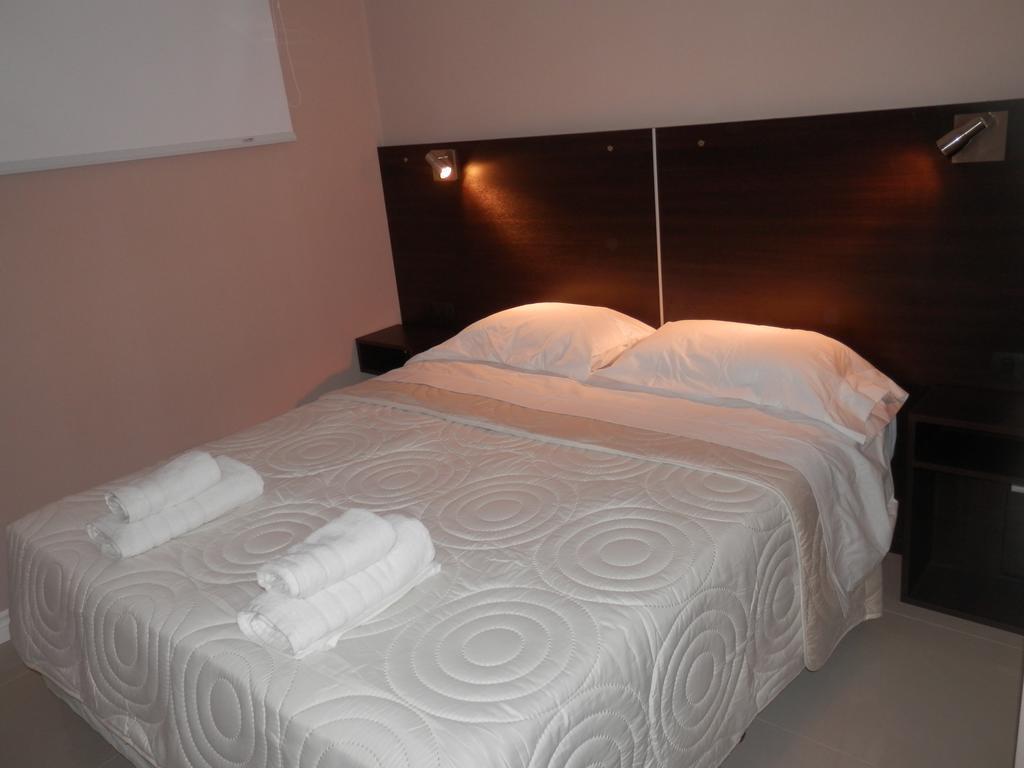Complejo Las Rosas Apartment Villa Allende Ruang foto